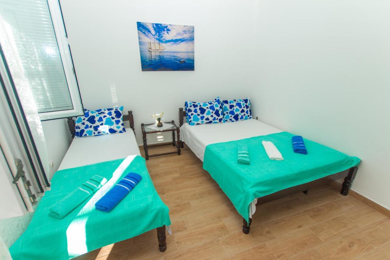 Apartments Petkovic Petrovac na moru Exterior foto