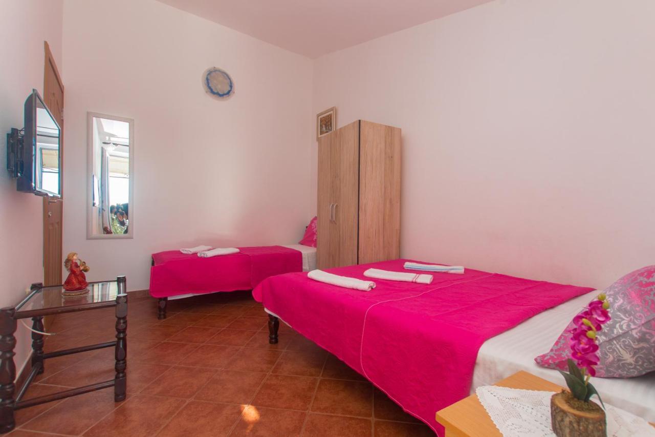 Apartments Petkovic Petrovac na moru Exterior foto